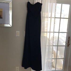 LuLus strapless body-con formal dress. Navy blue. Size M